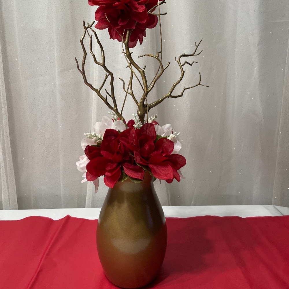 Centerpieces Pink, Red and white